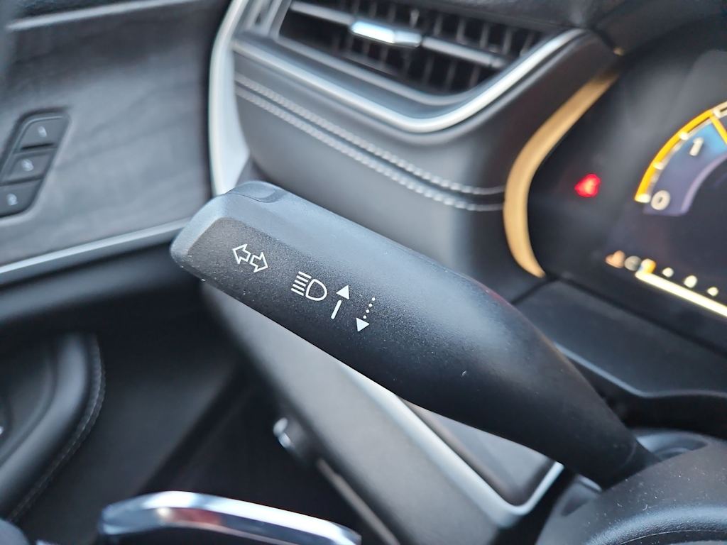 Thumbnail: 2025 Jeep Grand Cherokee - 37