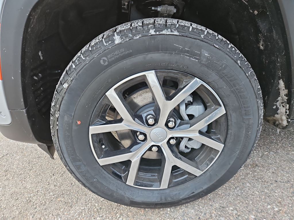 Thumbnail: 2025 Jeep Grand Cherokee - 8