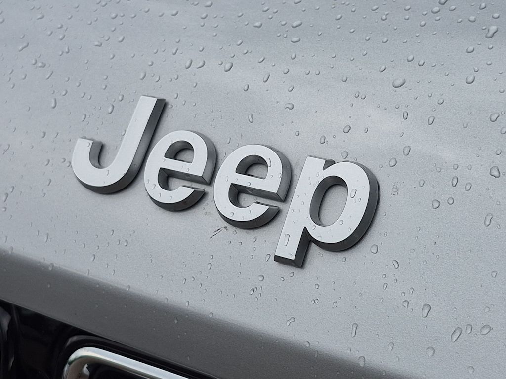 Thumbnail: 2024 Jeep Grand Cherokee - 7