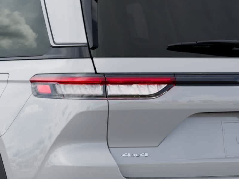 Thumbnail: 2026 Jeep Grand Cherokee - 7