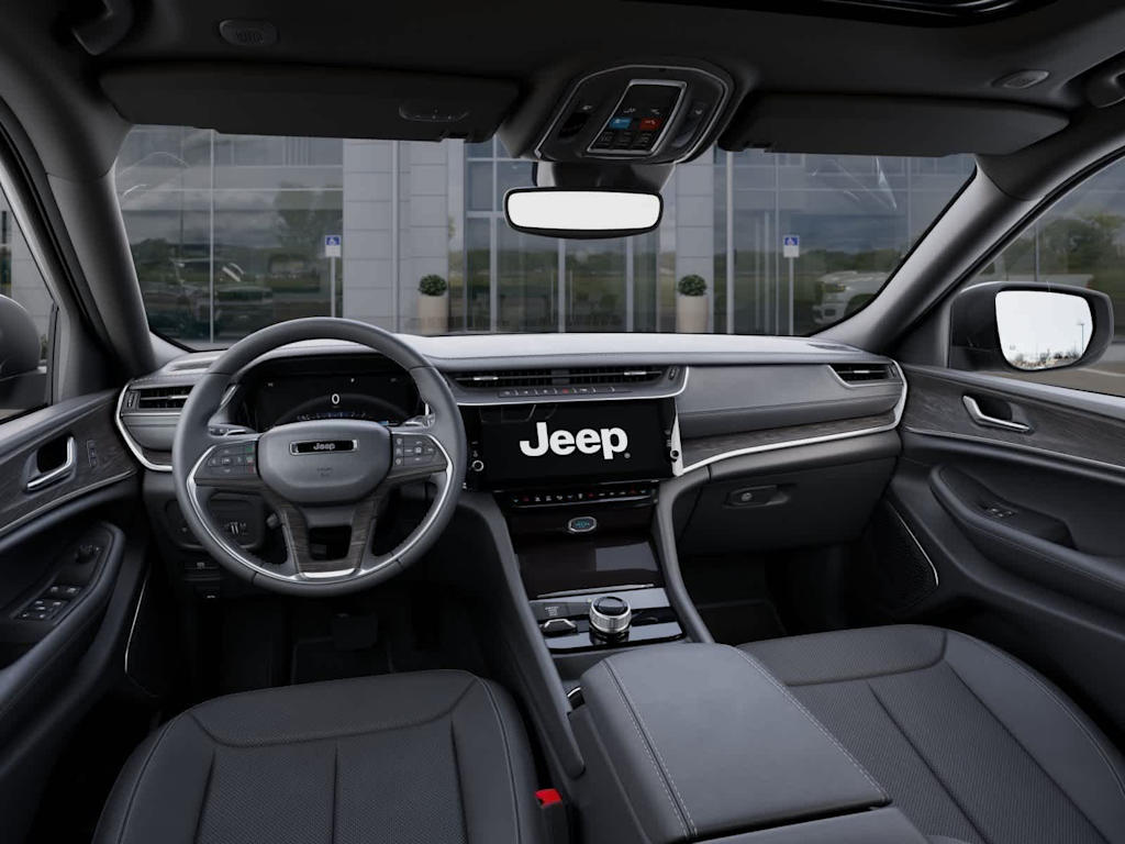 Thumbnail: 2026 Jeep Grand Cherokee - 2