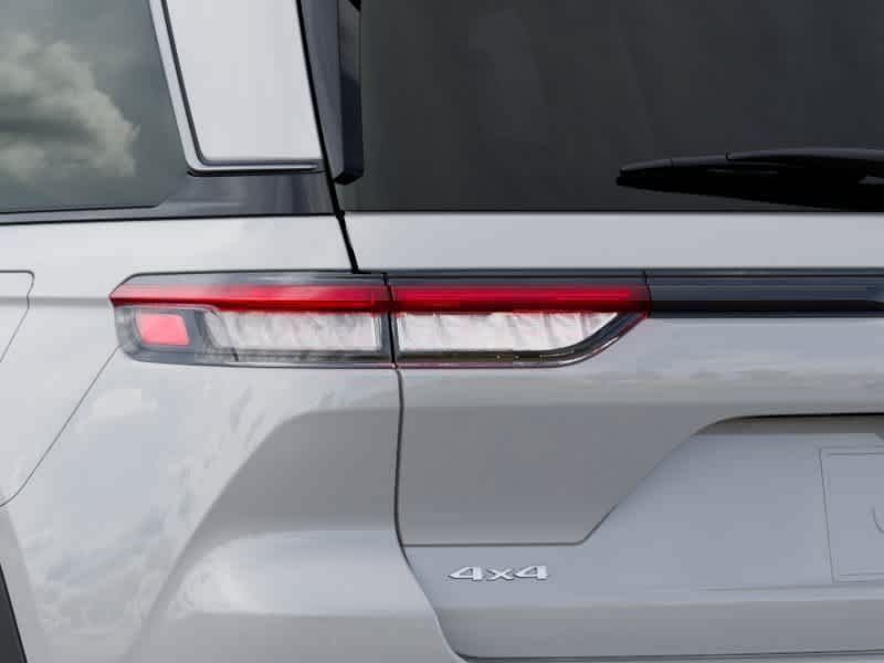 Thumbnail: 2026 Jeep Grand Cherokee - 4