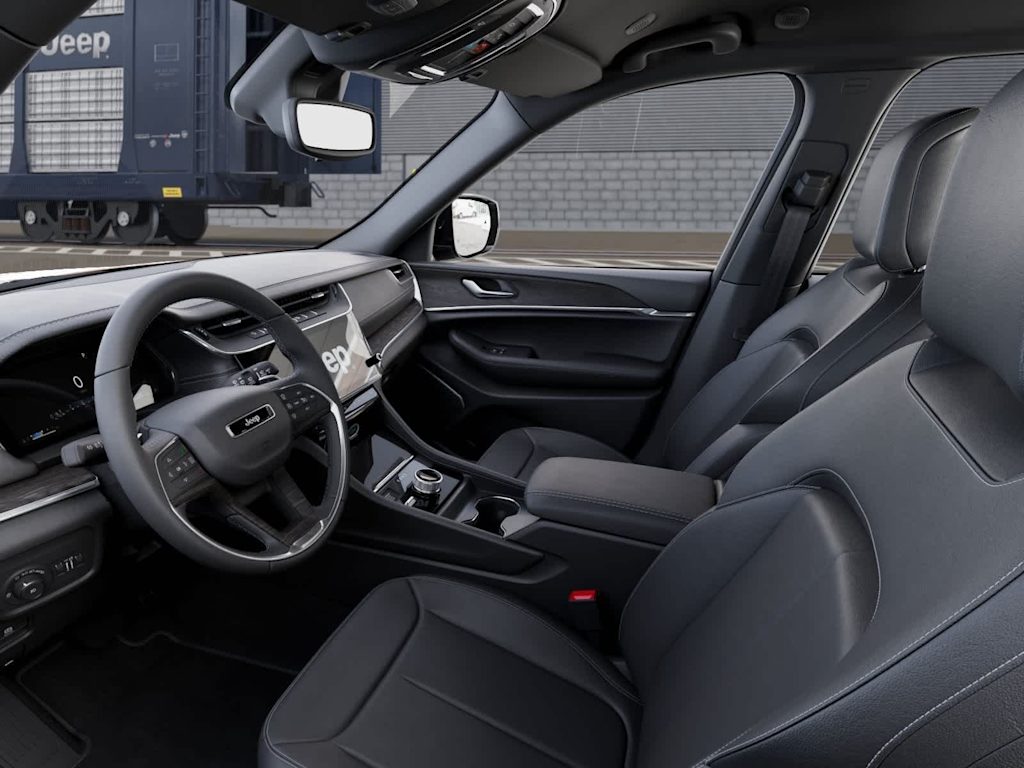 Thumbnail: 2026 Jeep Grand Cherokee - 24
