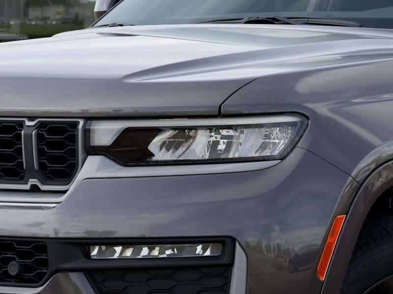 Thumbnail: 2026 Jeep Grand Cherokee - 13