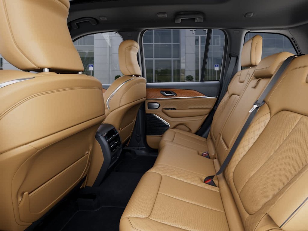 Thumbnail: 2026 Jeep Grand Cherokee - 24