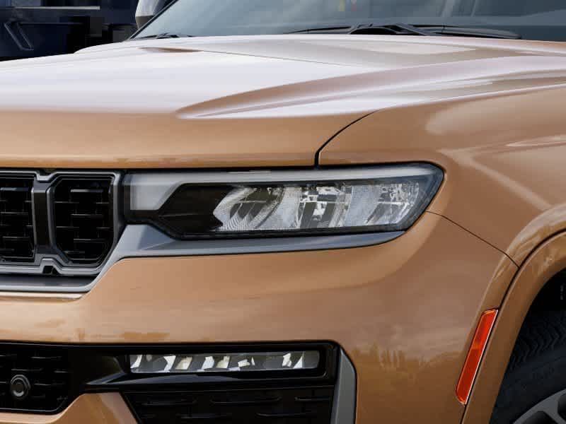 Thumbnail: 2026 Jeep Grand Cherokee - 16
