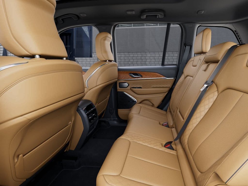 Thumbnail: 2026 Jeep Grand Cherokee - 11