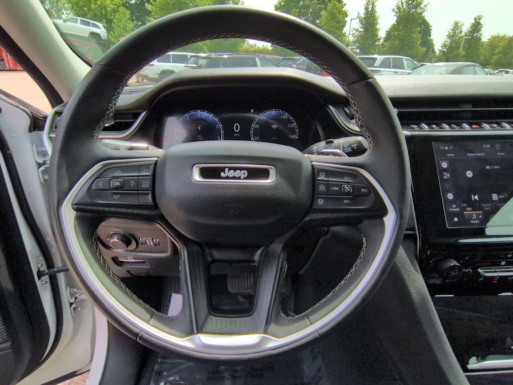 Thumbnail: 2023 Jeep Grand Cherokee L - 13
