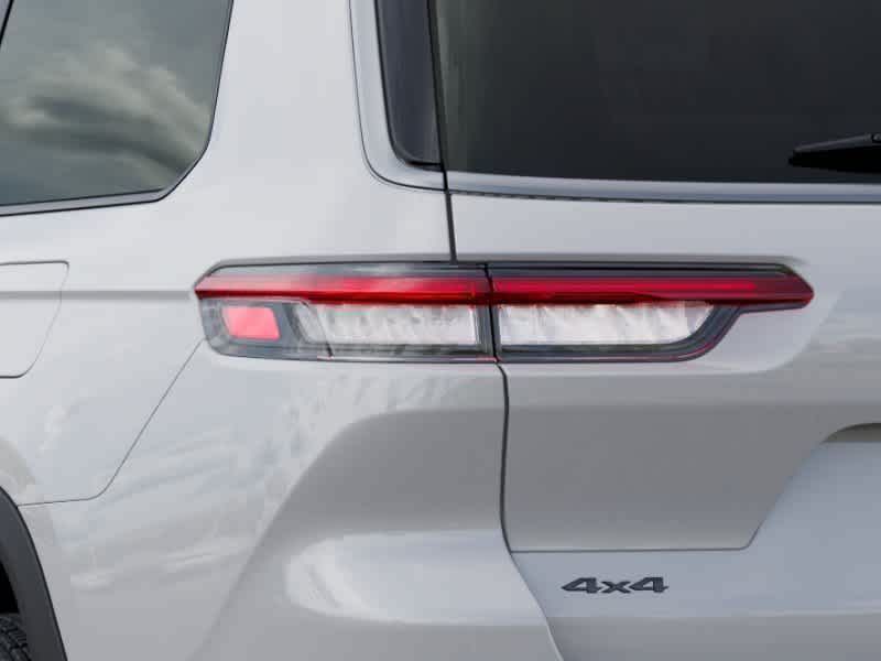 Thumbnail: 2026 Jeep Grand Cherokee L - 15