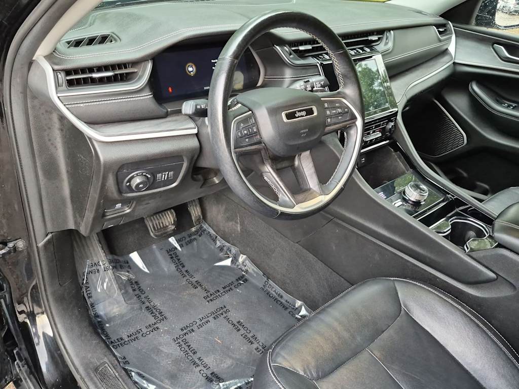 Thumbnail: 2022 Jeep Grand Cherokee L - 2