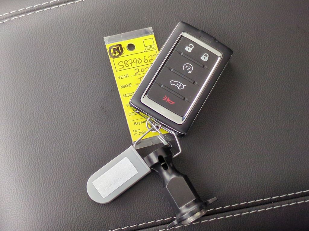 Thumbnail: 2025 Jeep Grand Cherokee L - 15