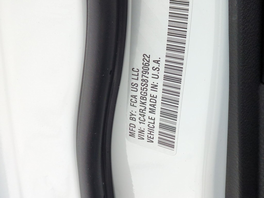 Thumbnail: 2025 Jeep Grand Cherokee L - 34