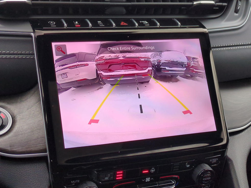 Thumbnail: 2025 Jeep Grand Cherokee L - 31