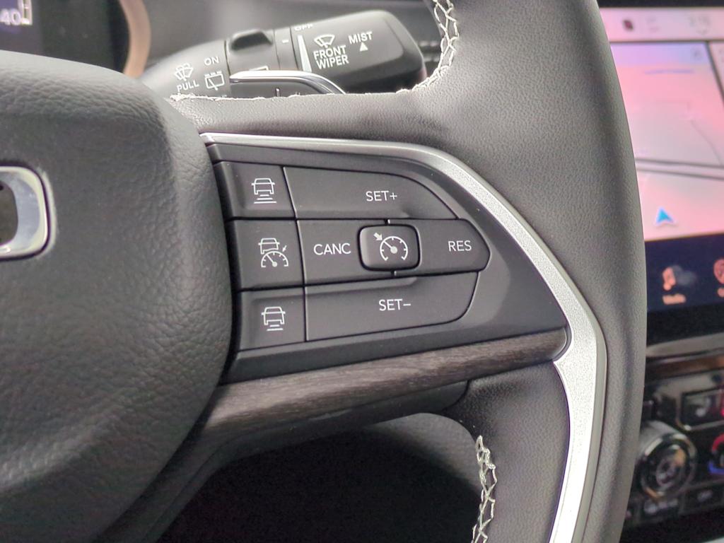 Thumbnail: 2025 Jeep Grand Cherokee L - 28