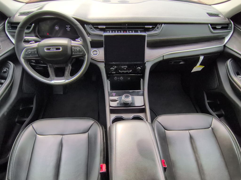 Thumbnail: 2024 Jeep Grand Cherokee L - 9