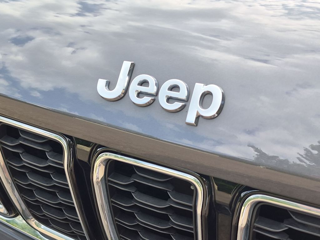 Thumbnail: 2023 Jeep Grand Cherokee L - 6