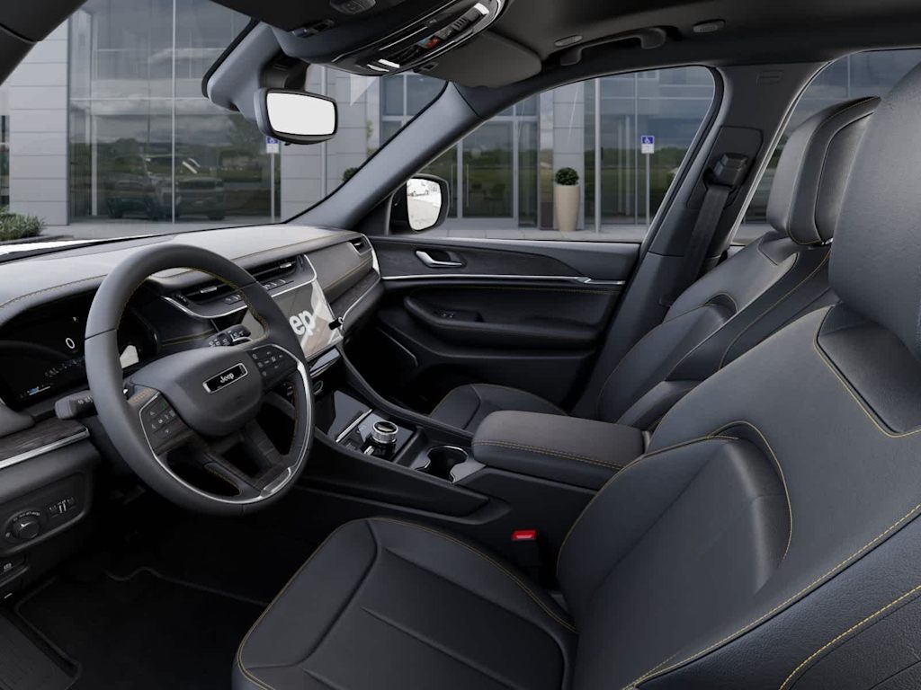 Thumbnail: 2026 Jeep Grand Cherokee L - 10