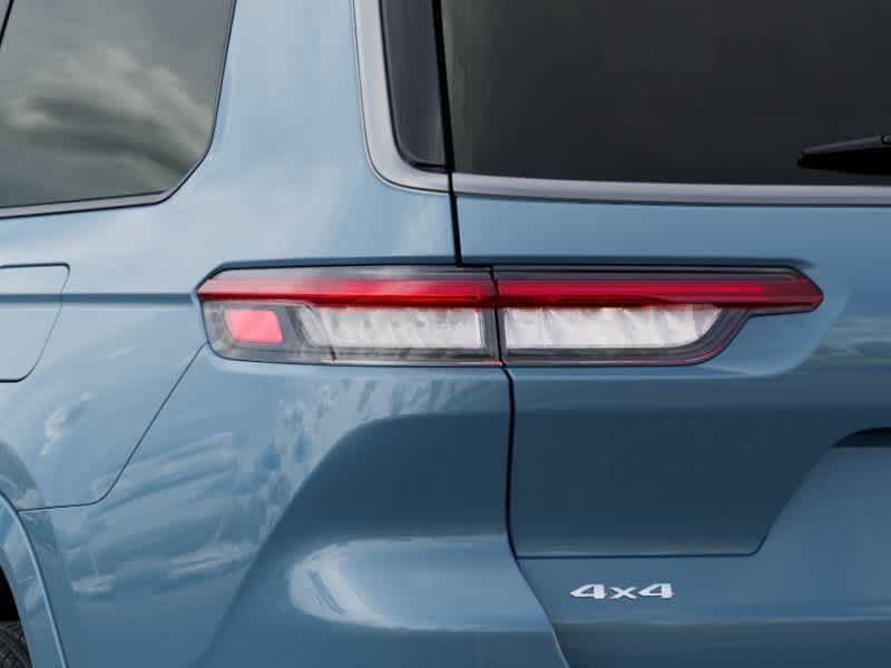 Thumbnail: 2026 Jeep Grand Cherokee L - 16