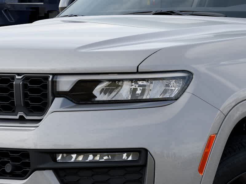 Thumbnail: 2026 Jeep Grand Cherokee L - 17