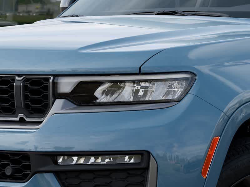 Thumbnail: 2026 Jeep Grand Cherokee L - 18