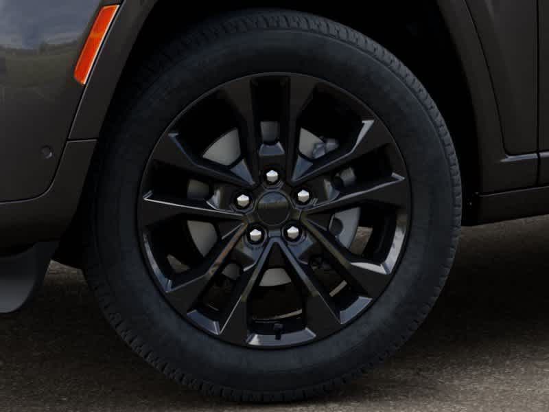 Thumbnail: 2026 Jeep Grand Cherokee L - 8