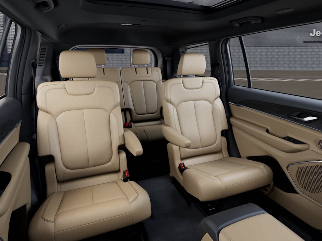 Thumbnail: 2026 Jeep Grand Cherokee L - 9