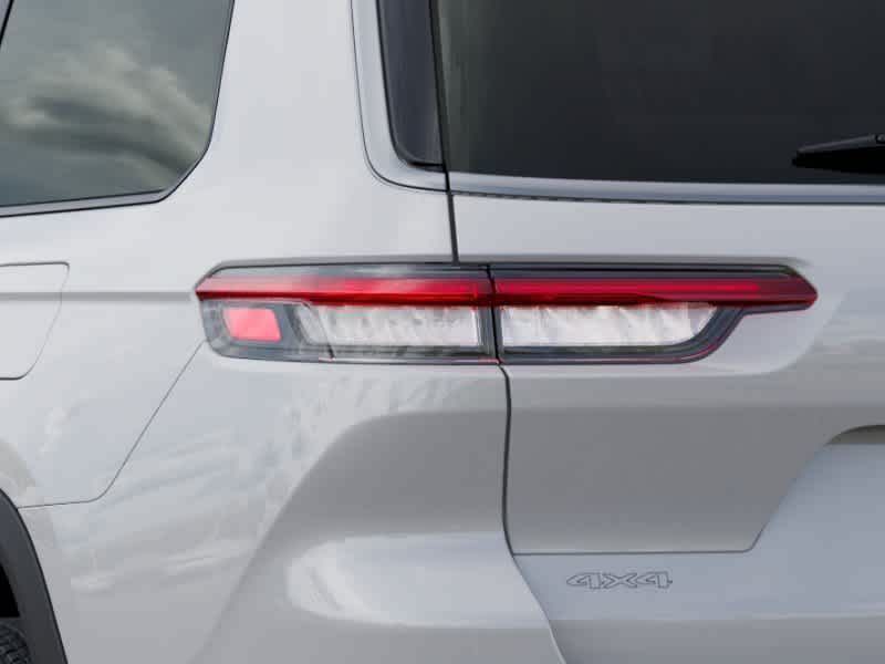 Thumbnail: 2026 Jeep Grand Cherokee L - 7