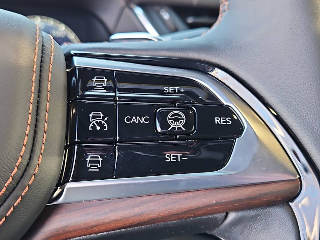 Thumbnail: 2025 Jeep Grand Cherokee L - 35