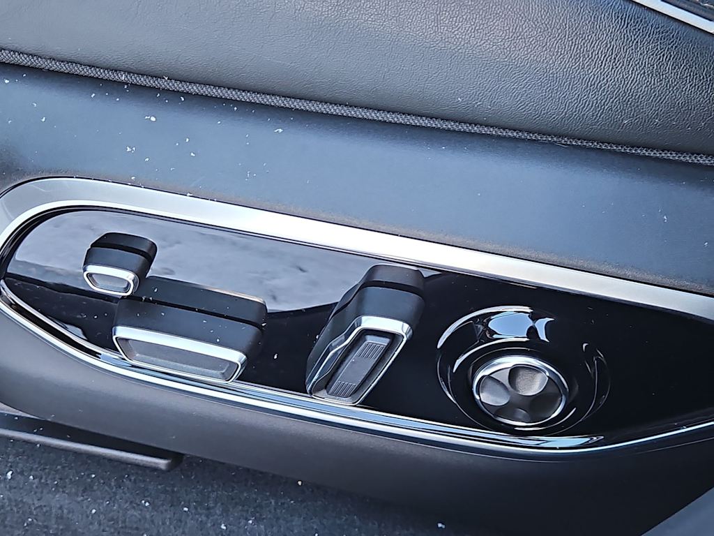 Thumbnail: 2025 Jeep Grand Cherokee L - 31