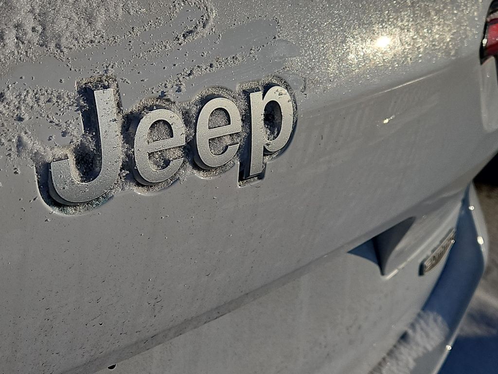 Thumbnail: 2025 Jeep Grand Cherokee L - 7