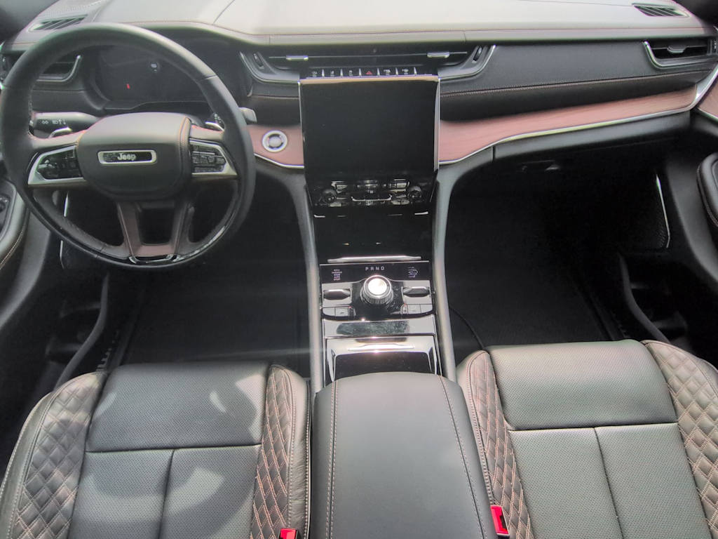 Thumbnail: 2025 Jeep Grand Cherokee L - 9