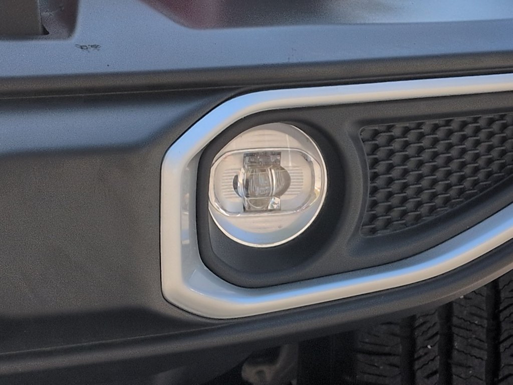 Thumbnail: 2025 Jeep Wrangler - 25