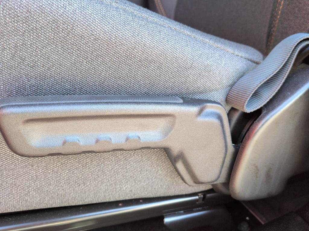 Thumbnail: 2025 Jeep Wrangler - 26