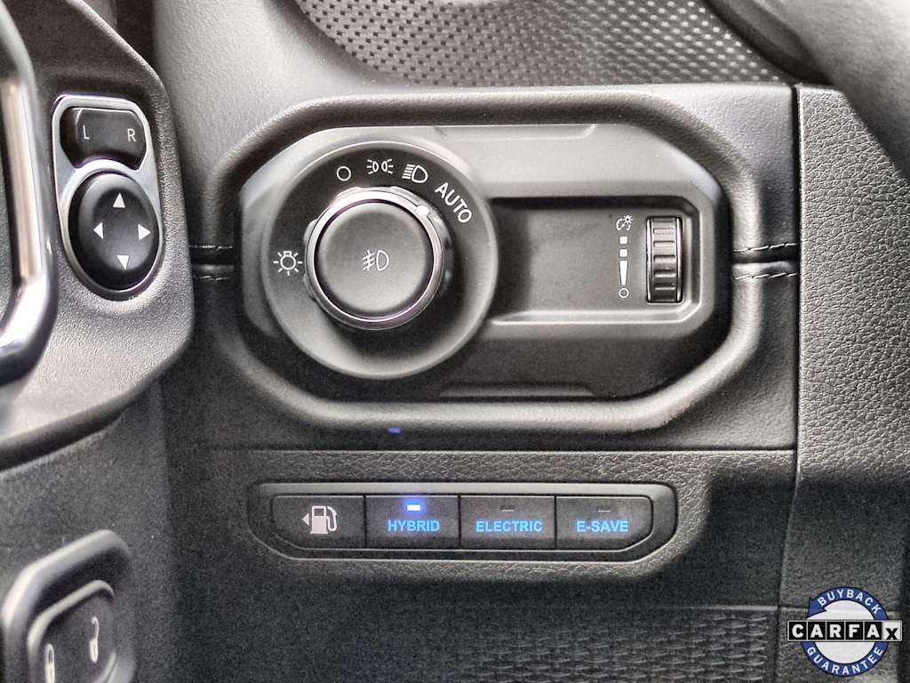 Thumbnail: 2025 Jeep Wrangler - 39