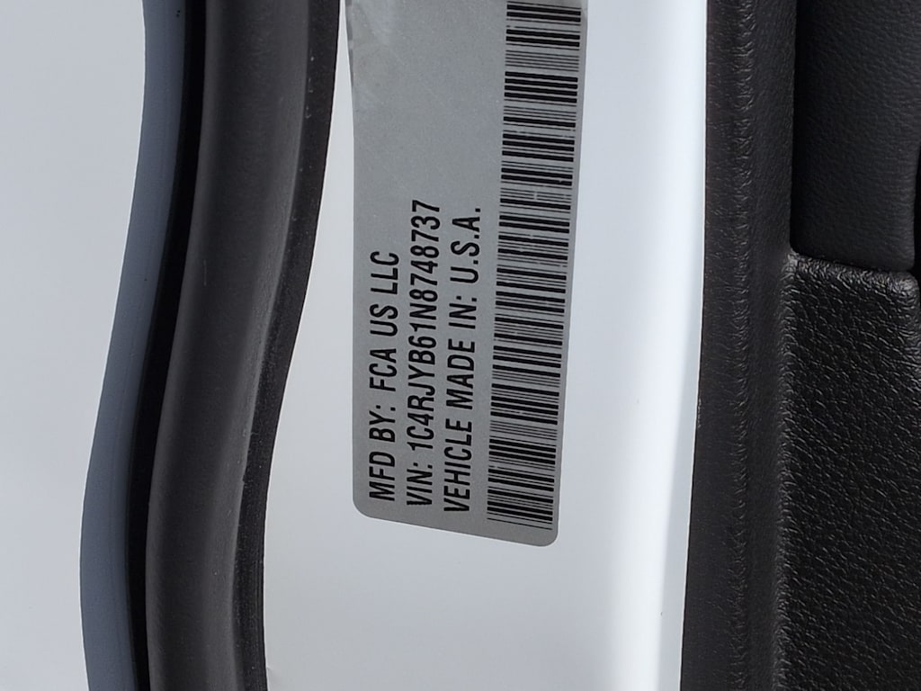 Thumbnail: 2022 Jeep Grand Cherokee - 19