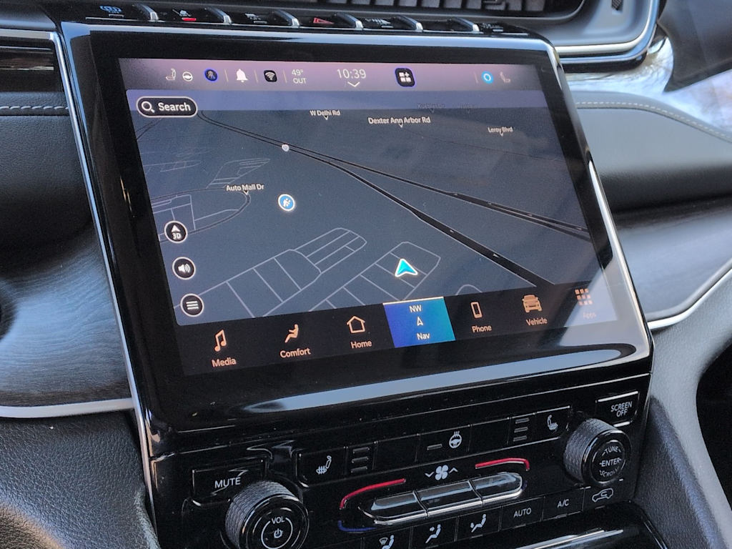 Thumbnail: 2022 Jeep Grand Cherokee - 35