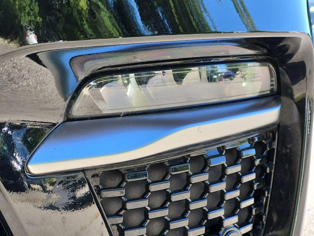 Thumbnail: 2024 Jeep Grand Cherokee - 9