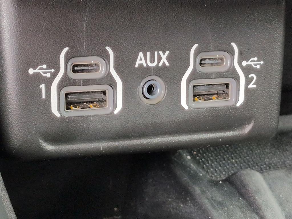 Thumbnail: 2023 Dodge Durango - 35