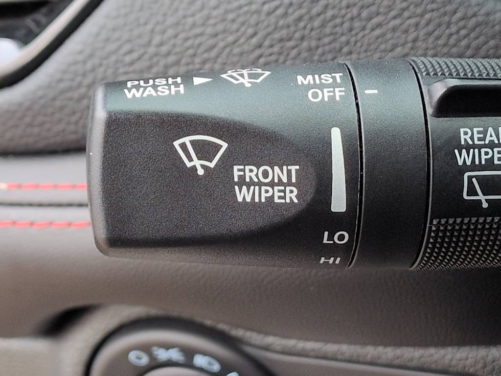 Thumbnail: 2023 Dodge Durango - 17