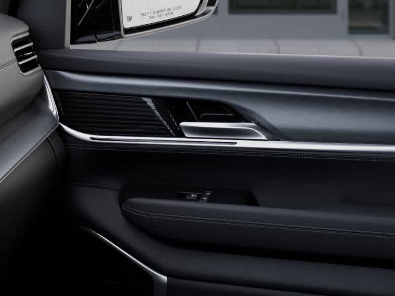 Thumbnail: 2026 Jeep Grand Wagoneer - 25