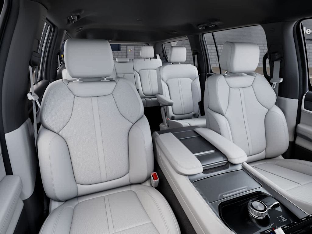 Thumbnail: 2026 Jeep Grand Wagoneer - 7
