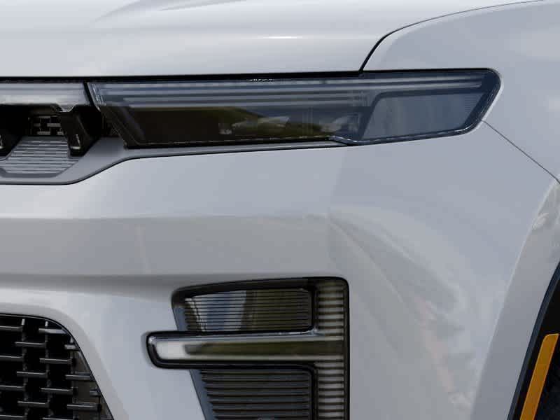 Thumbnail: 2026 Jeep Grand Wagoneer - 17