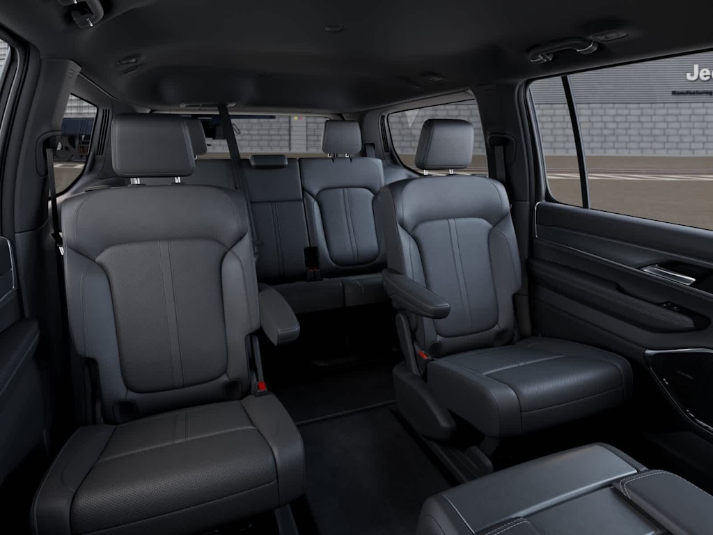 Thumbnail: 2026 Jeep Grand Wagoneer - 8
