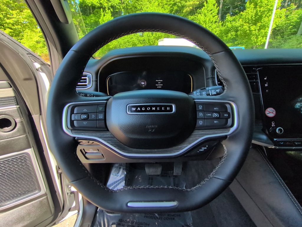 Thumbnail: 2024 Jeep Wagoneer - 13