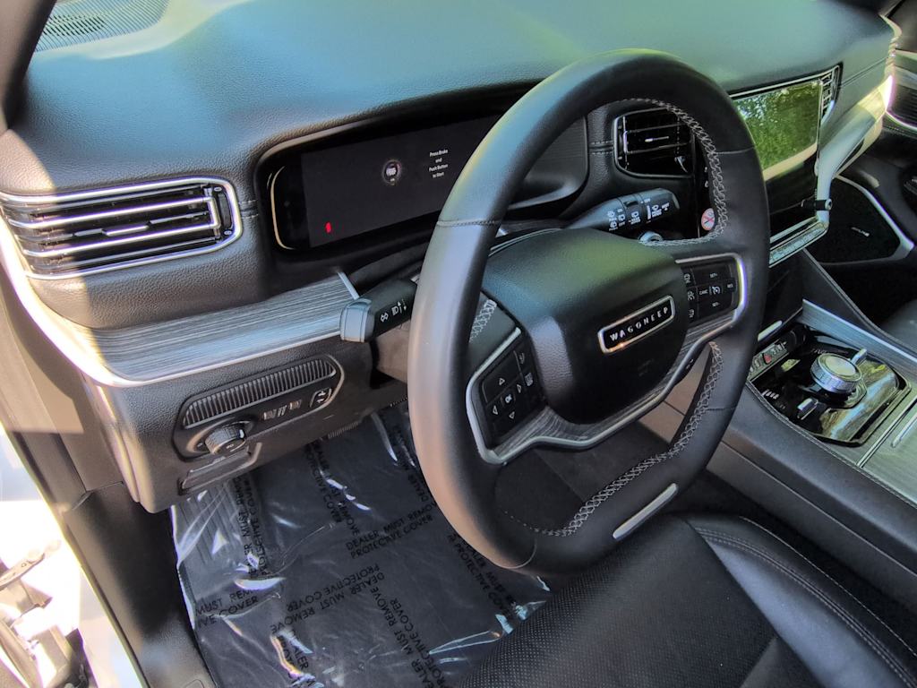 Thumbnail: 2024 Jeep Wagoneer - 2