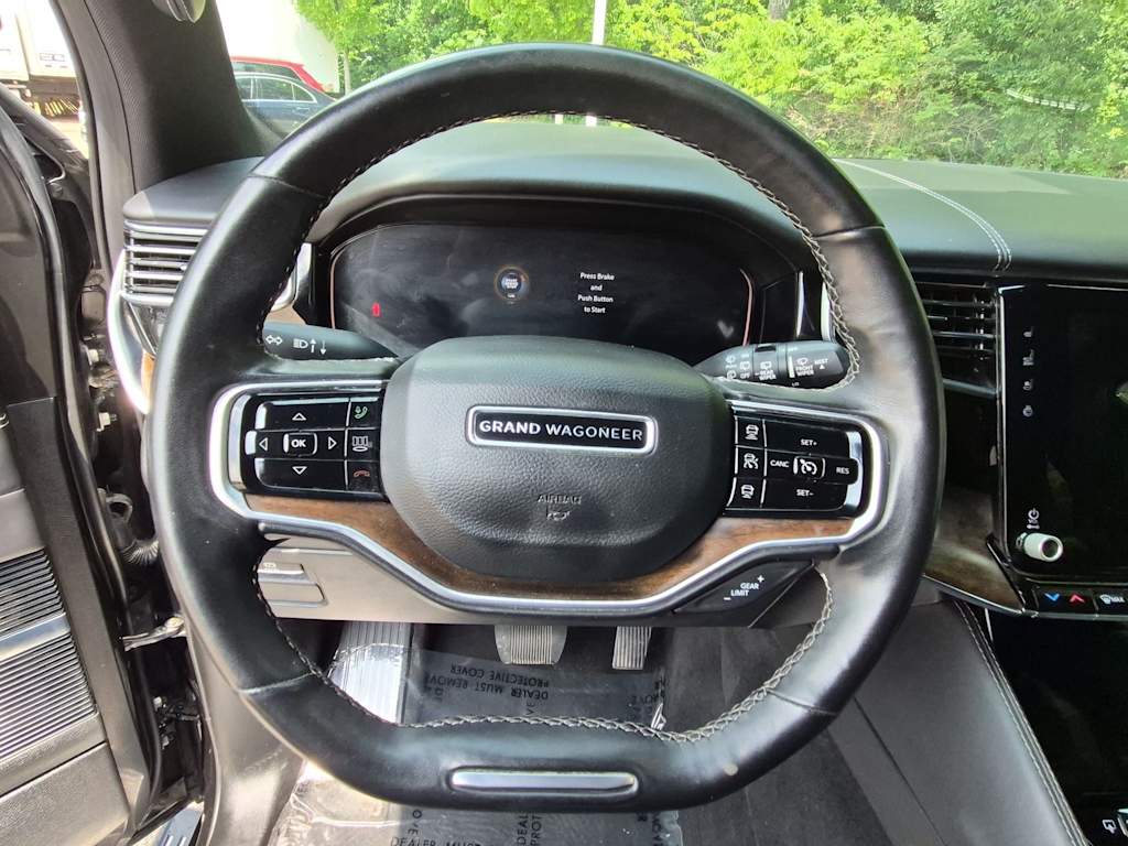 Thumbnail: 2022 Jeep Grand Wagoneer - 11