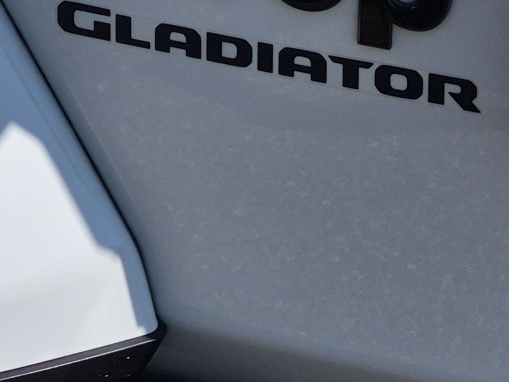 Thumbnail: 2021 Jeep Gladiator - 5