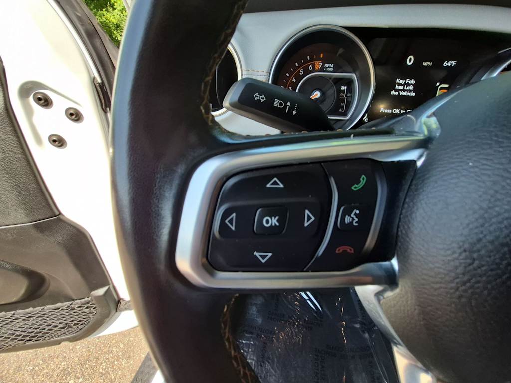 Thumbnail: 2021 Jeep Gladiator - 29