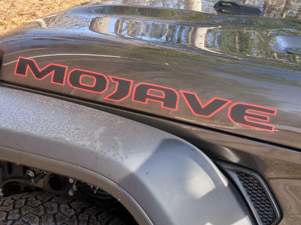 Thumbnail: 2024 Jeep Gladiator - 23