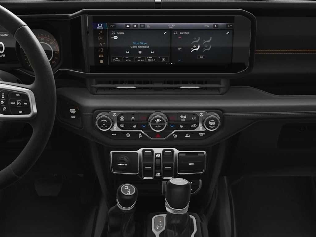 Thumbnail: 2025 Jeep Gladiator - 23